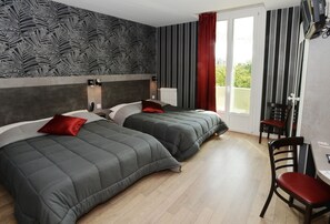 Comfort Quadruple Room, 2 Double Beds