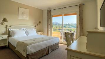 Literie de qualité supérieure, minibar, coffres-forts dans les chambres