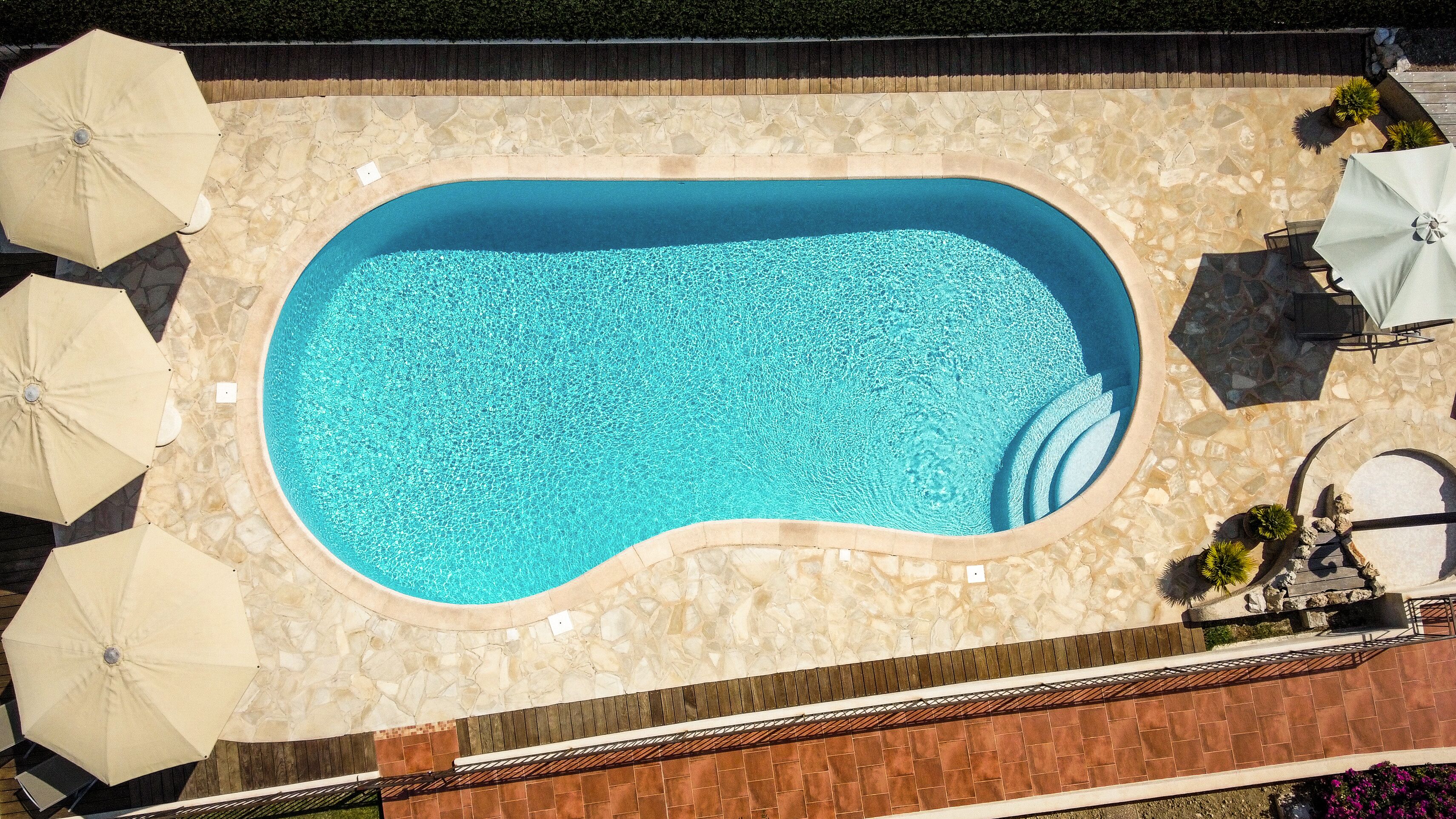 outdoor pool, pool loungers