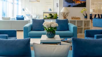 Sala de estar en el lobby