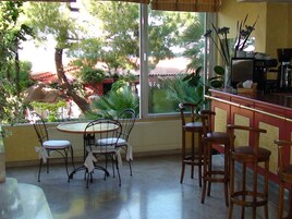 Bar en el lobby