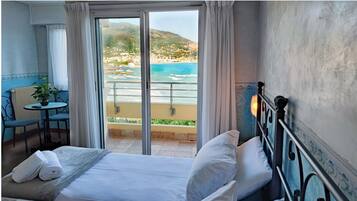 Chambre Supérieure | 迷你吧、客房內保險箱、隔音、熨斗/熨衣板