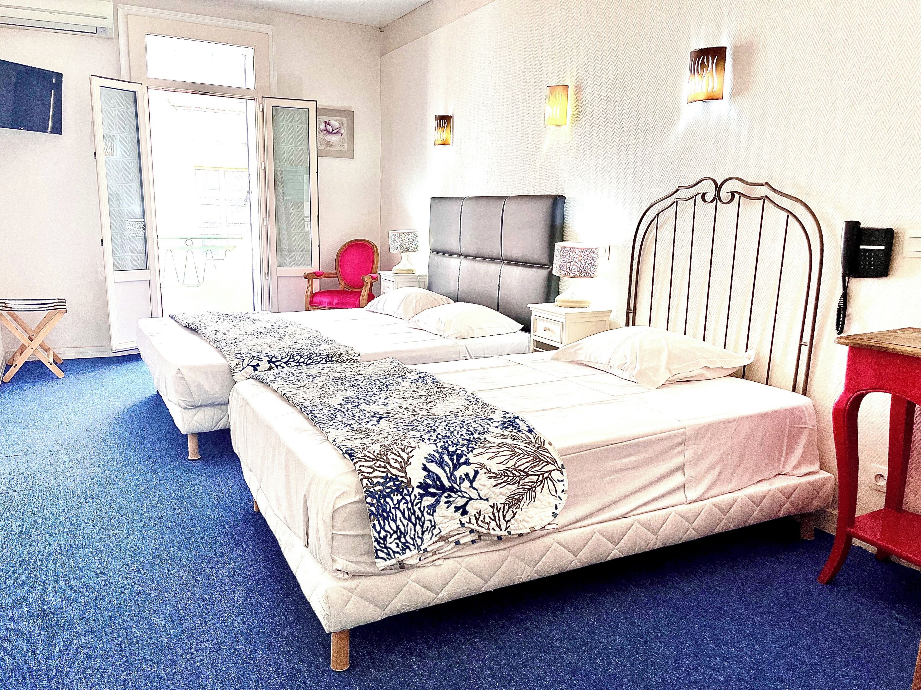 Tremannsrom – classic | Skrivebord, skrivebord for bærbar PC, lydisolert og wi-fi (inkludert)