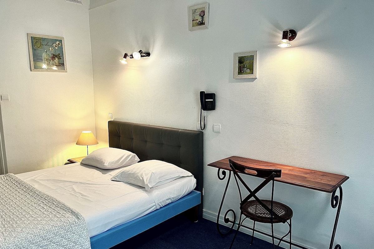 Superior Single Room