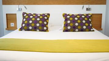 Studio, Kitchenette | Premium bedding, individually decorated, desk, laptop workspace