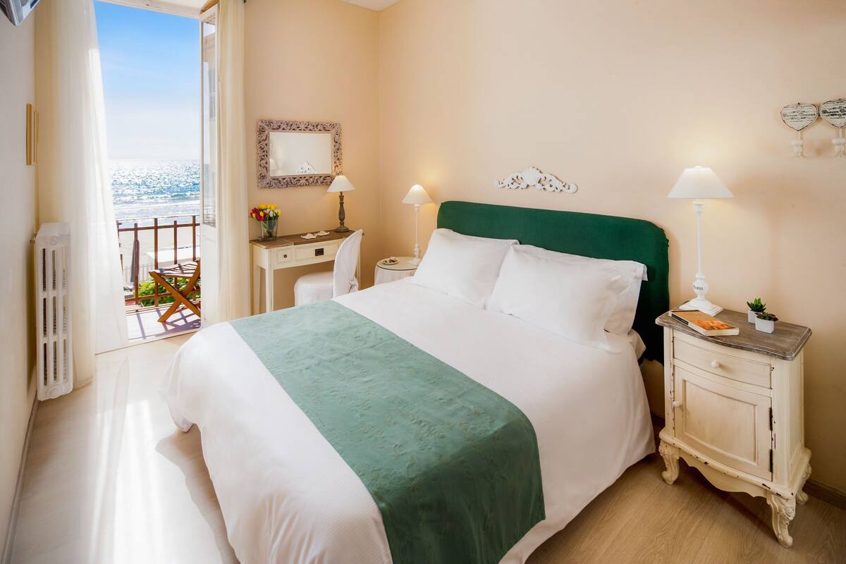 Double Room | Frette Italian sheets, premium bedding, down duvets, in-room safe