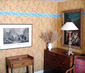 Soundproofing, iron/ironing board, free WiFi