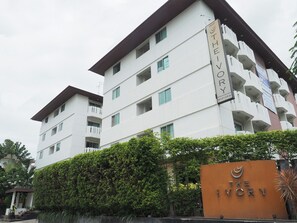 Front of property - The Ivory Suvarnabhumi - Bangkok (Bangkok)