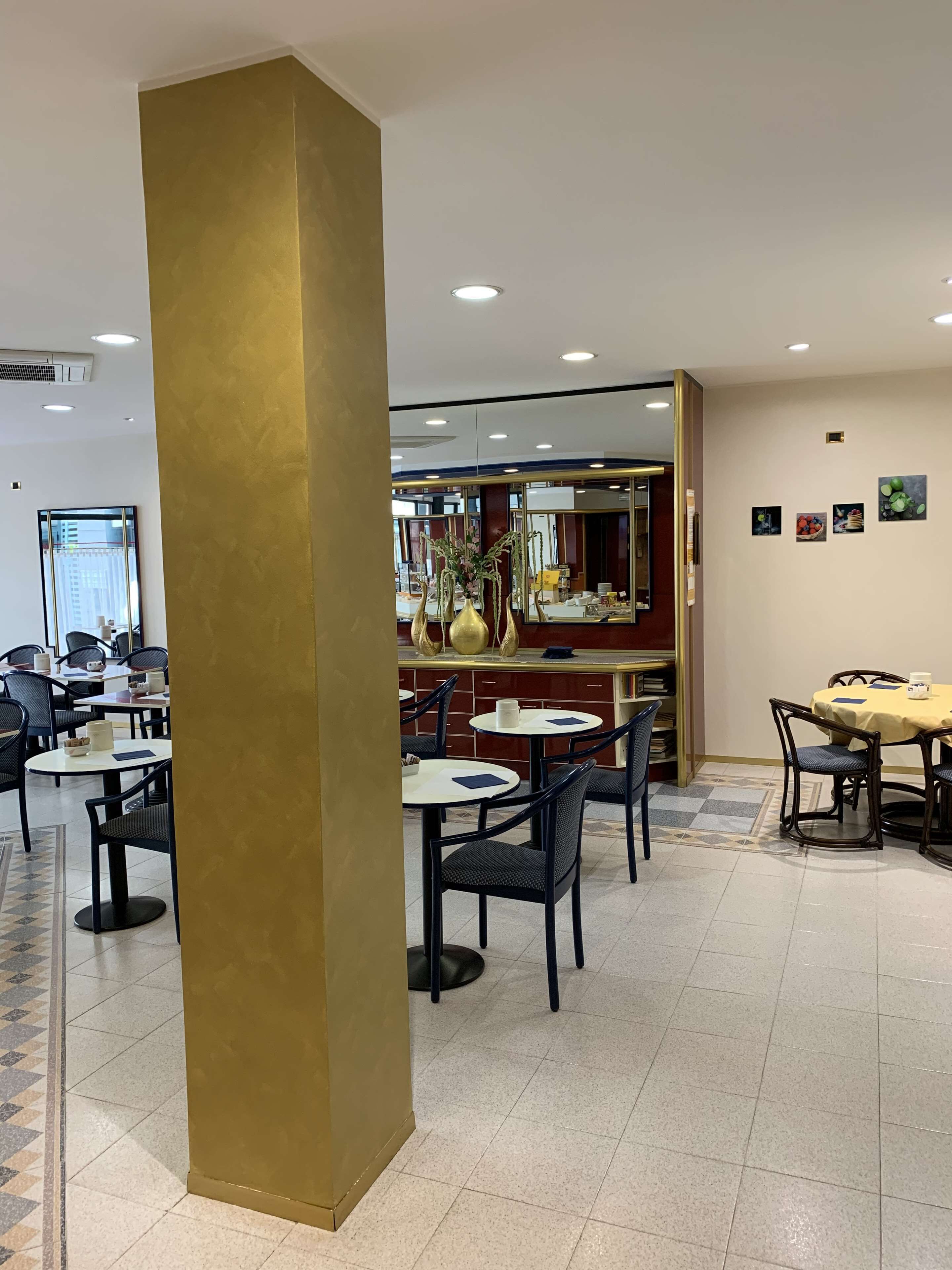 daily buffet breakfast (eur 9 per person)