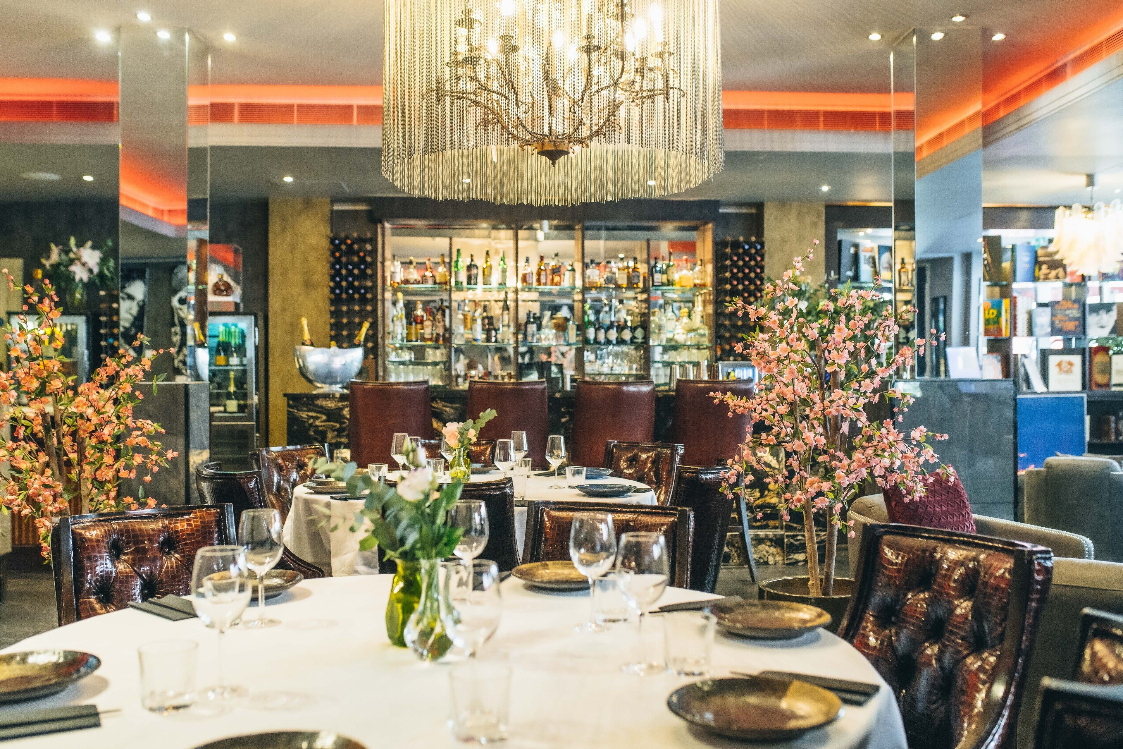 breakfast, lunch and dinner served