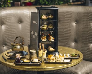 Breakfast, lunch and dinner served - Karma Sanctum Soho (London)