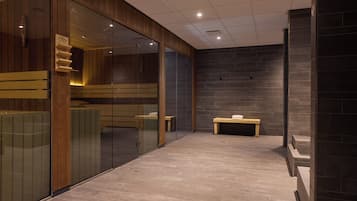 Salas para tratamentos a dois, sauna seca, sauna a vapor