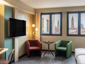 In-room safe, desk, free WiFi, bed sheets