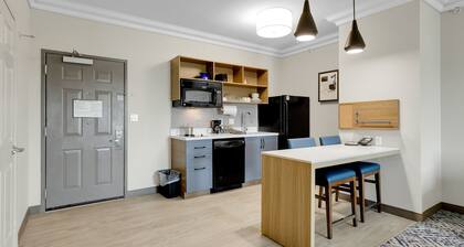 Candlewood Suites San Antonio Downtown by IHG