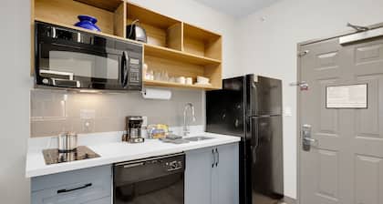 Candlewood Suites San Antonio Downtown by IHG