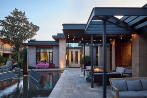 Sundeck - Bardessono Hotel and Spa (Yountville)