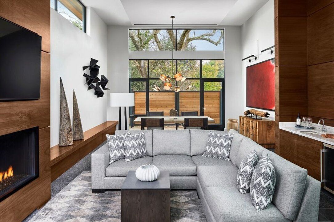 TV 55 polegadas com canais a cabo, lareira, dock para iPod