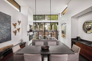 Villa (The Jasper- Private)