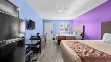 Standard Single Room, 2 Double Beds, Non Smoking | 1 bedroom, desk, free WiFi, bed sheets