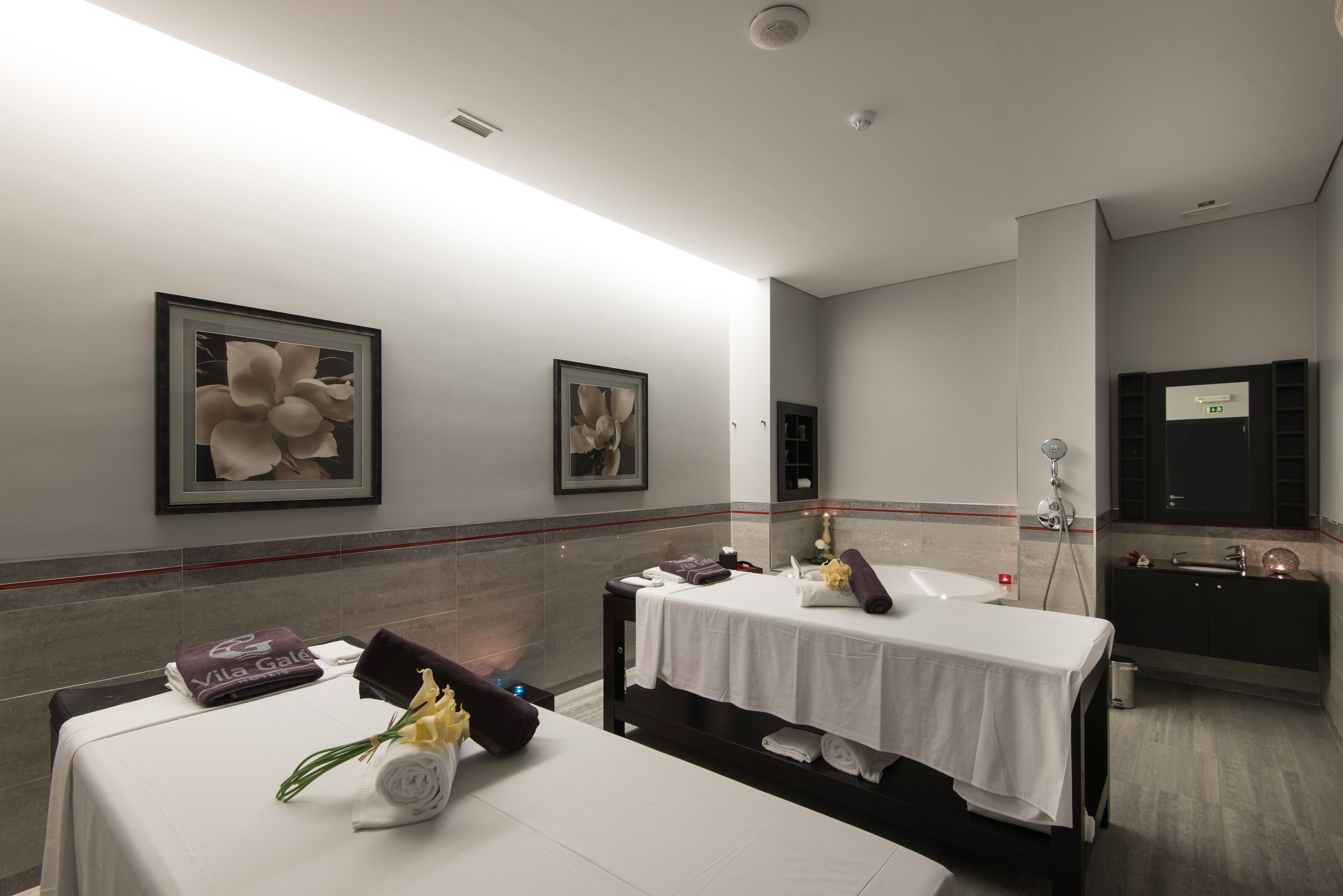 Turkish bath, body treatments, mud baths, hydrotherapy, aromatherapy