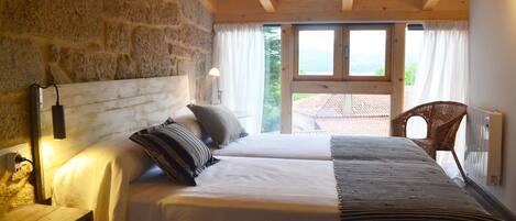 Apartament clàssic, 2 dormitoris | Escriptori, habitacions insonoritzades i llits addicionals