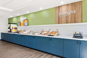 Free daily continental breakfast  - Spark by Hilton Lancaster Dutch Country (Lancaster)