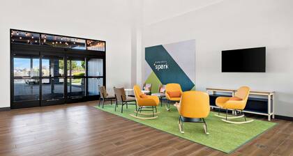Spark by Hilton Lancaster Dutch Country