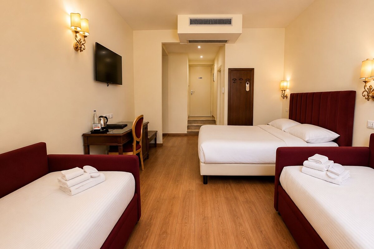 Ropa de cama de alta calidad, cubrecamas y minibar 