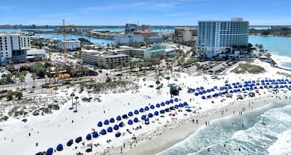 Pelican Pointe Clearwater Beach Hotel