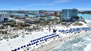 Aerial view - Pelican Pointe Clearwater Beach Hotel (Clearwater Beach)