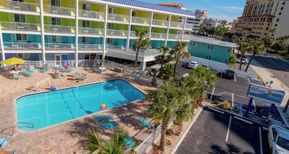 Pelican Pointe Hotel by Sunsational Beach Rentals