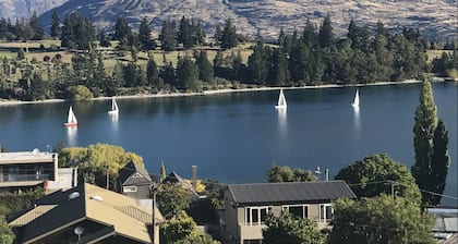 Earnslaw Lodge