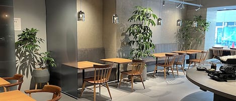 Se sirven desayunos, almuerzos y cenas