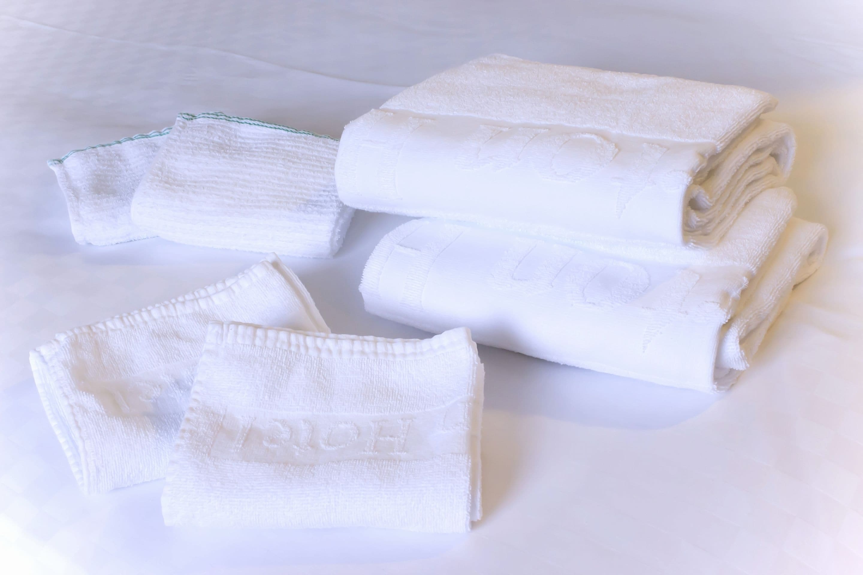 combined shower/bathtub, free toiletries, hair dryer, bathrobes