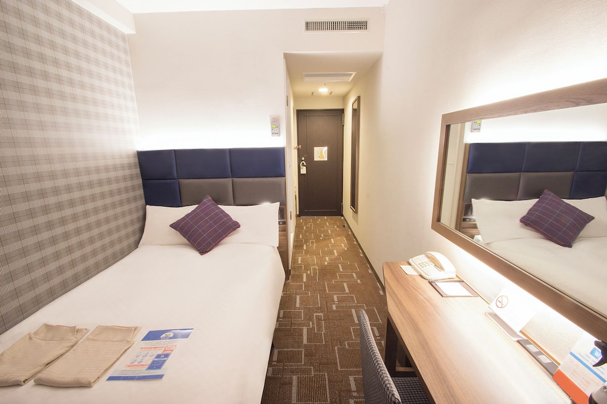Economy Double Room, Non Smoking | Desk, blackout drapes, iron/ironing board, free WiFi