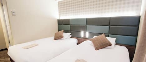 Kamar Twin, Bebas Asap Rokok | Meja kerja, tirai kedap cahaya, setrika/meja setrika, dan Wi-Fi gratis