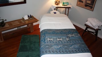 Aromatherapy, hot stone massages, Swedish massages, facials, reflexology