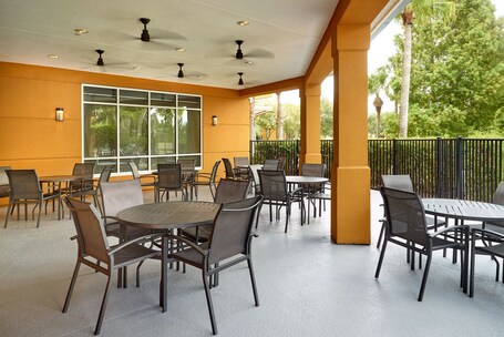 SpringHill Suites by Marriott Orlando at SeaWorld - Image 17
