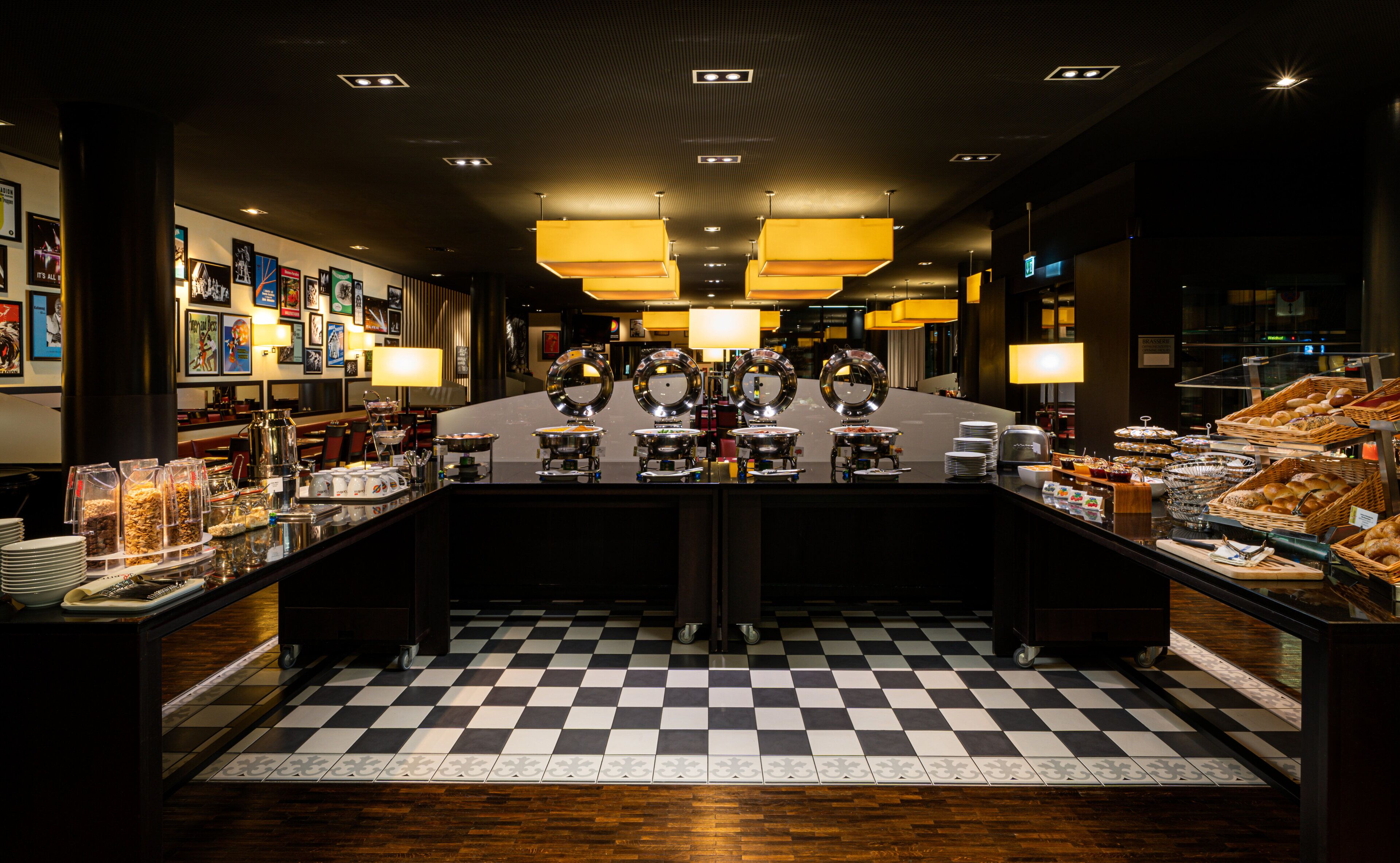 Photo - Holiday Inn Zurich - Messe by IHG