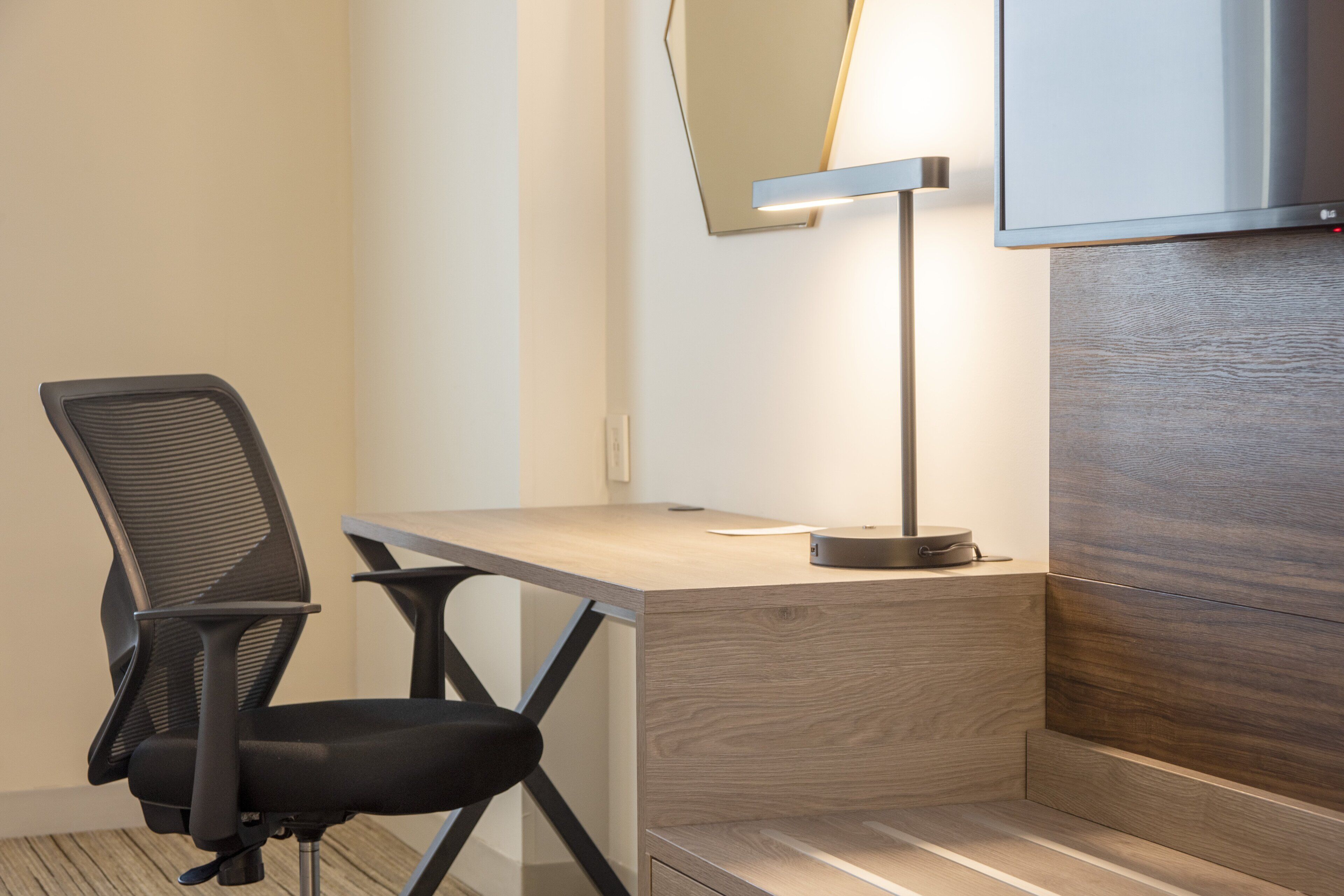 1 bedroom, premium bedding, in-room safe, desk