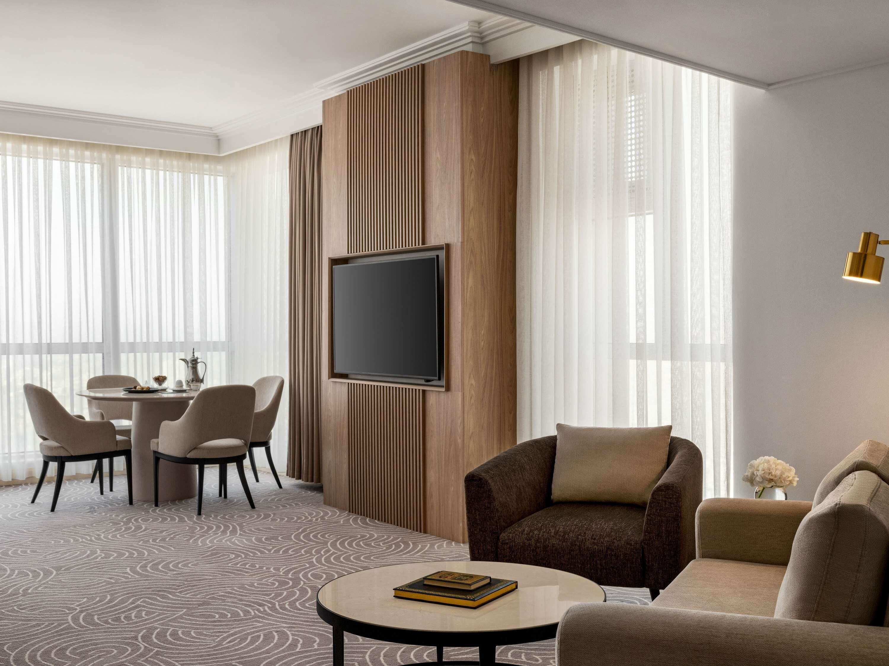 Literie de qualité supérieure, minibar, coffres-forts dans les chambres