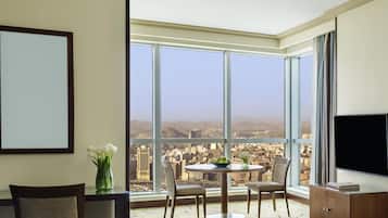 Ropa de cama de alta calidad y minibar