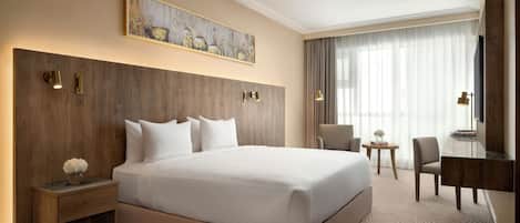 Superior Suite, 1 Double Bed, City View | Egyptian cotton sheets, premium bedding, pillowtop beds, minibar