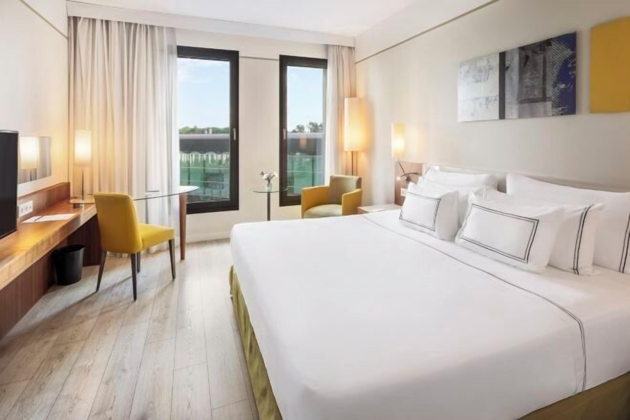 Ropa de cama hipoalergénica y minibar 