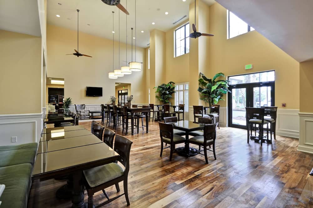 Hampton Inn & Suites North Charleston-University Blvd