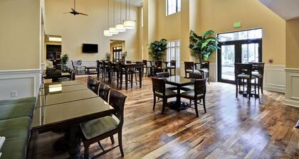 Hampton Inn & Suites North Charleston-University Blvd