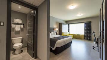 Kamar (Distinction) | Seprai premium, brankas, dan dilengkapi dengan perabotan berbeda-beda
