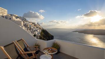 Suite, Balcony (Outdoor Jetted tub Caldera view )