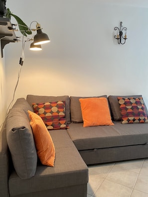 Junior suite | Woonruimte | Televisie