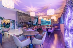 Daily buffet breakfast (EUR 19 per person)